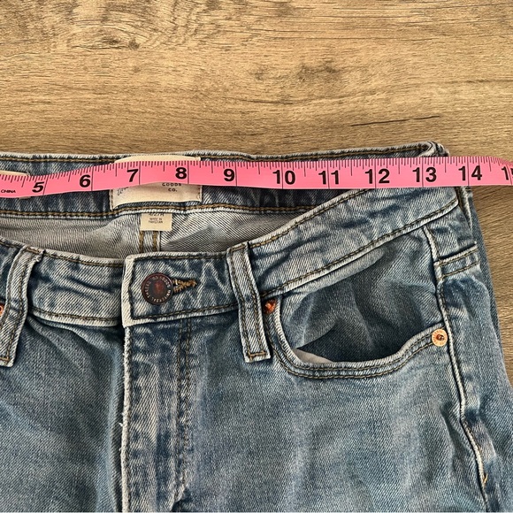 Universal Thread Women's Blue Straight Leg Jeans - Picture 7 of 7